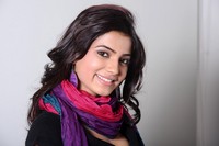 Samantha Photo Gallery